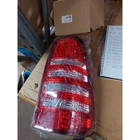 LEFT & RIGHT-HAND LED TAILLIGHTS SUITABLE FOR TOYOTA HULUX 2006 TO 2.15