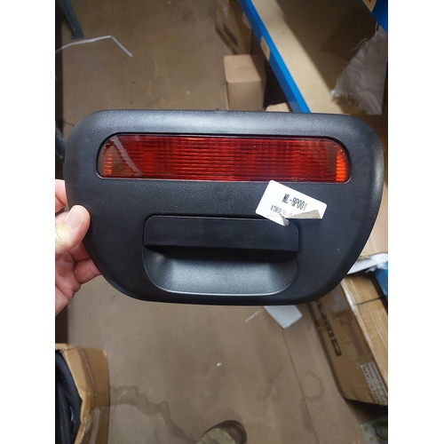 TAIL GATE HANDLE WITH STOP LIGHT ASSEMBLY SUITABLE FOR MITSUBISHI TRITON ML MN 2006 TO 2015