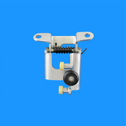 Sliding Door Middle roller Bearing Bracket Hinge suitable For Toyota Hiace Left Hand 2020 ON